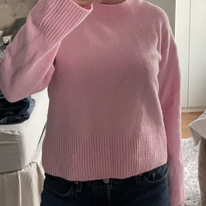 Other stories tröja  - Får tyvärr ingen användning för denna tröja nytt skick använd 1 gång. Storlek s skriv vid intresse ❤️💕