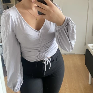 Topp - Blå/lila topp från monki