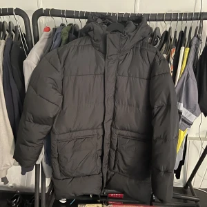 Vinterjacka puffer - Lång vinterjacka  Nyskick