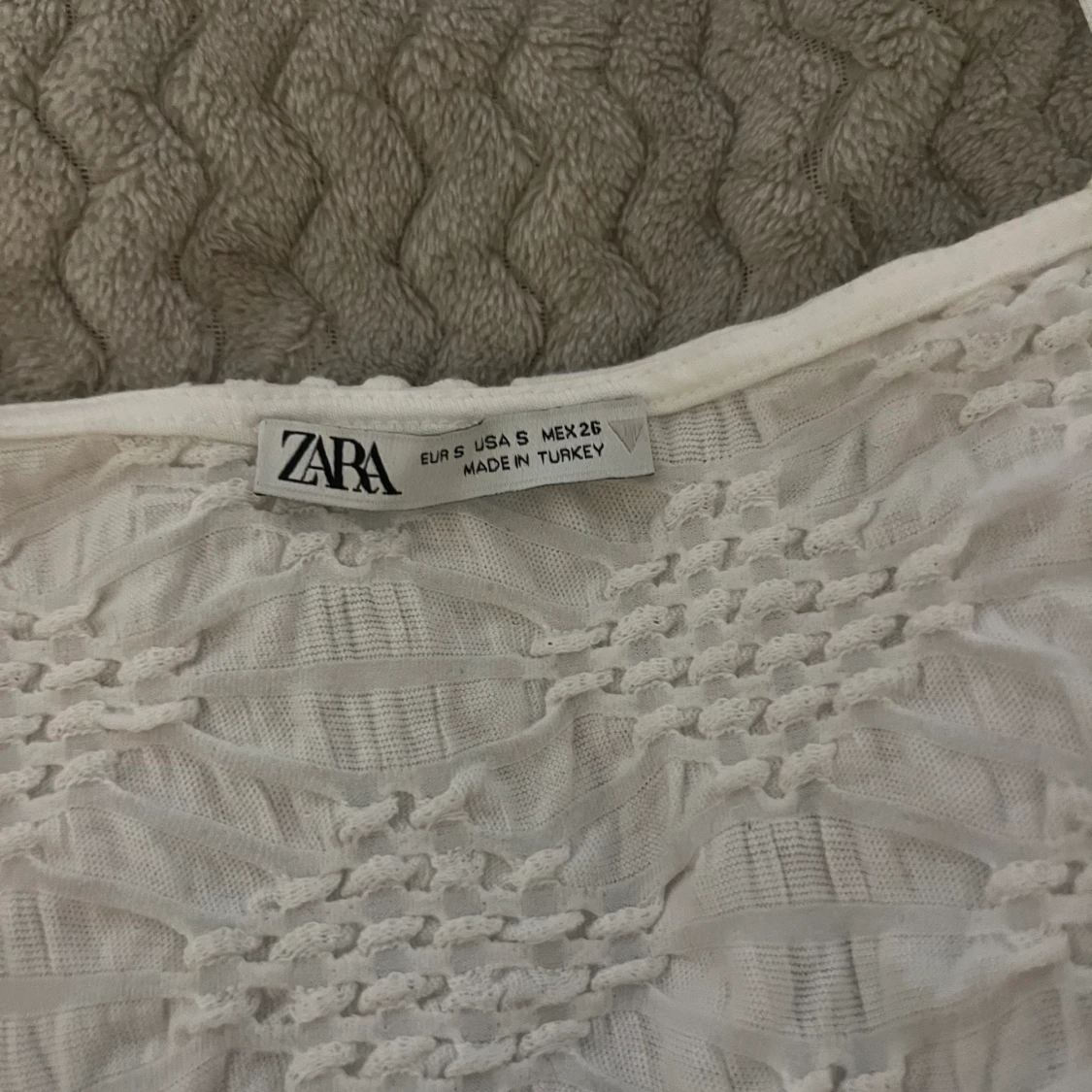 Zara Topp - 91