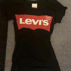 Levis tröja - Söt levis tröja Tryck gärna på köp nu ❤️