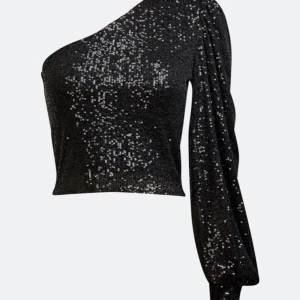 Glittertopp  - Säljer denna fina toppen som tyvärr inte kommer till användning💗