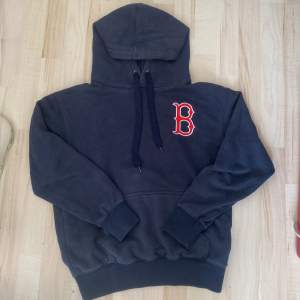 Vintage boston hoodie