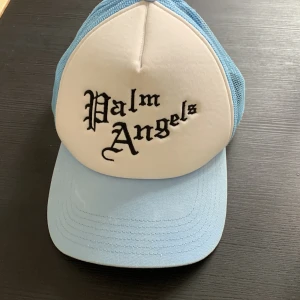 Palm angels keps - Säljer denna