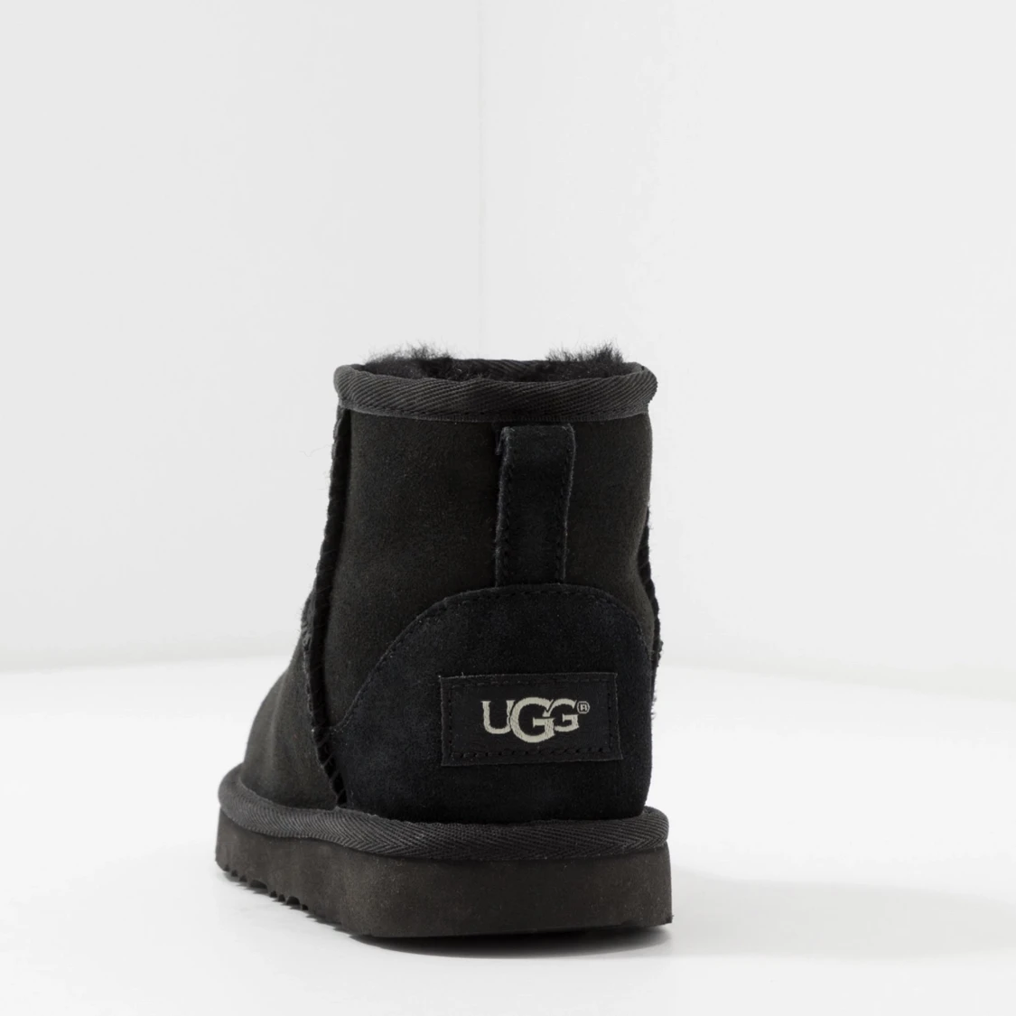 UGG - 91