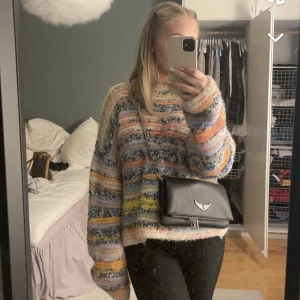 Stickad tröja - Jätte fin stickad tröja ifrån BikBok!