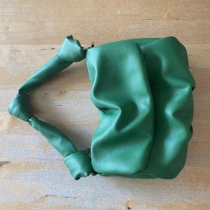 Väska zara - Väska från zara använd ett antal gånger 