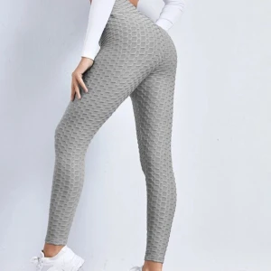 Wide Waistband Textured Leggings - Säljer dessa leggings från Missäy  pga de inte kommer till änvändning längre 🫶🏽väldigt bra skick!