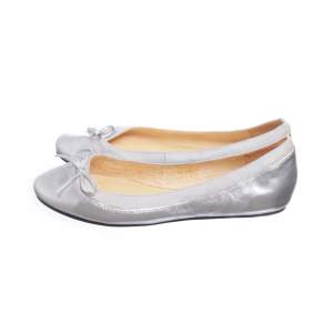 Jättegulliga ballerina skor från Buffalo London. Säljer då dom inte kommer till någon större användning längre.🤍