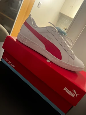 Oanvända puma - Helt oanvända. Köpte fel storlek  Storlek 40 dam