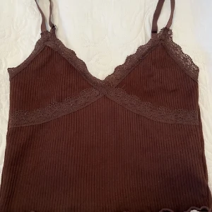 Hm linne  - Supersnyggt linne från h&m som jag knappt har använt.