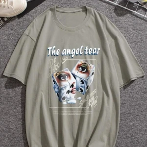 T-shirt - Cool T-shirt! Int emin stil längre^^