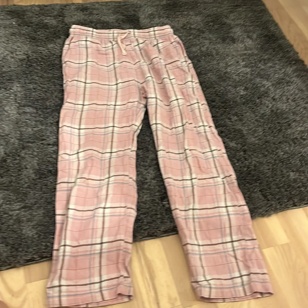 Pyjamas byxor från lindex. Jeans & Byxor.