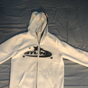 4tune tröja - Helt ny bara testad 