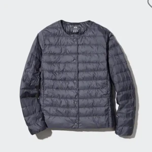 Uniqlo jacka  - säljer nu min uniqlo jacka köpt i våras 🩷🩷