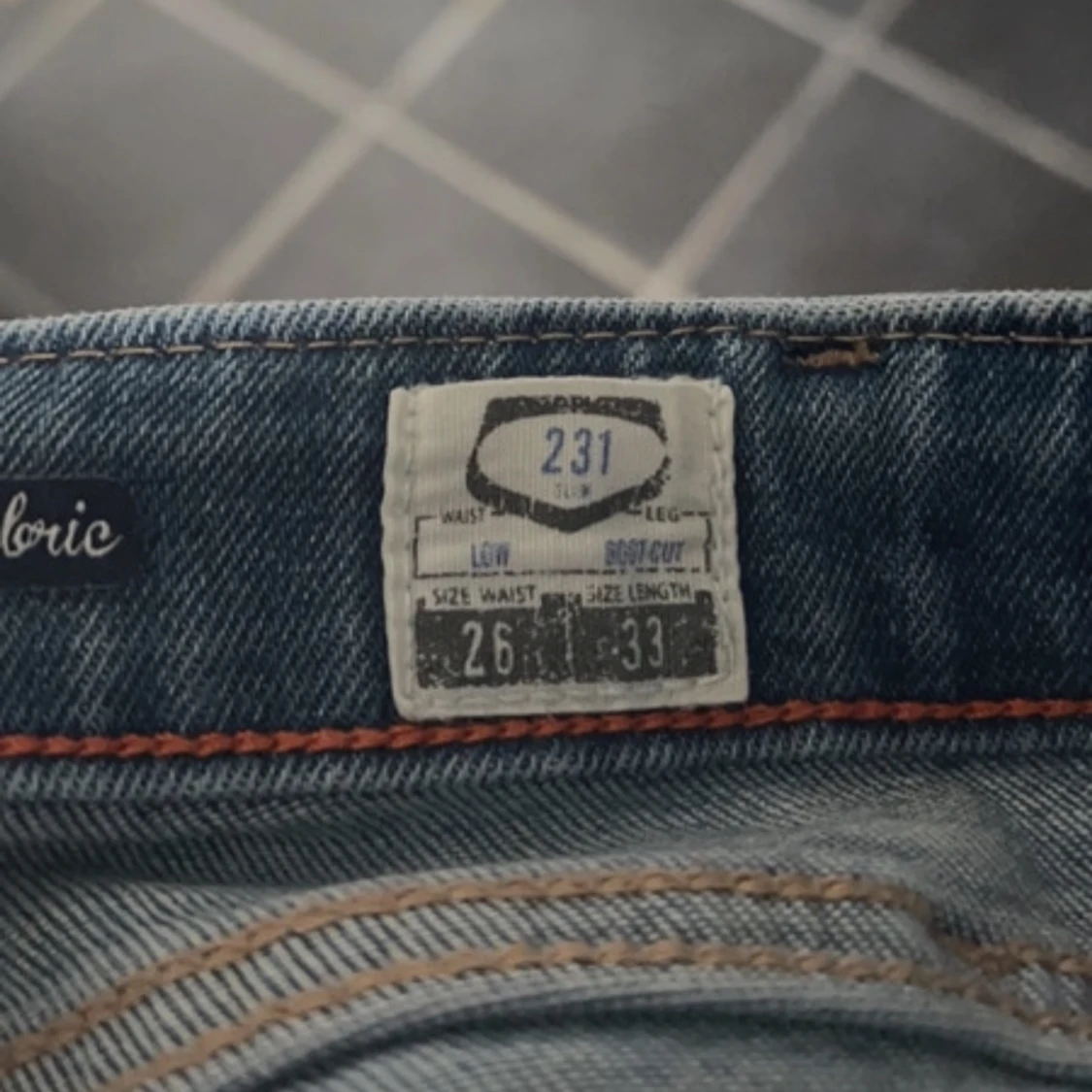 Low waist bootcut - 91