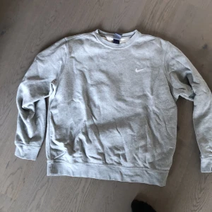 Nike tröja - Storlek XXL