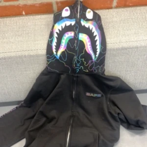 Bape Hoodie  - Bra skick utan nån skada 