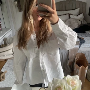 Skjorta  - Skjorta från zara 