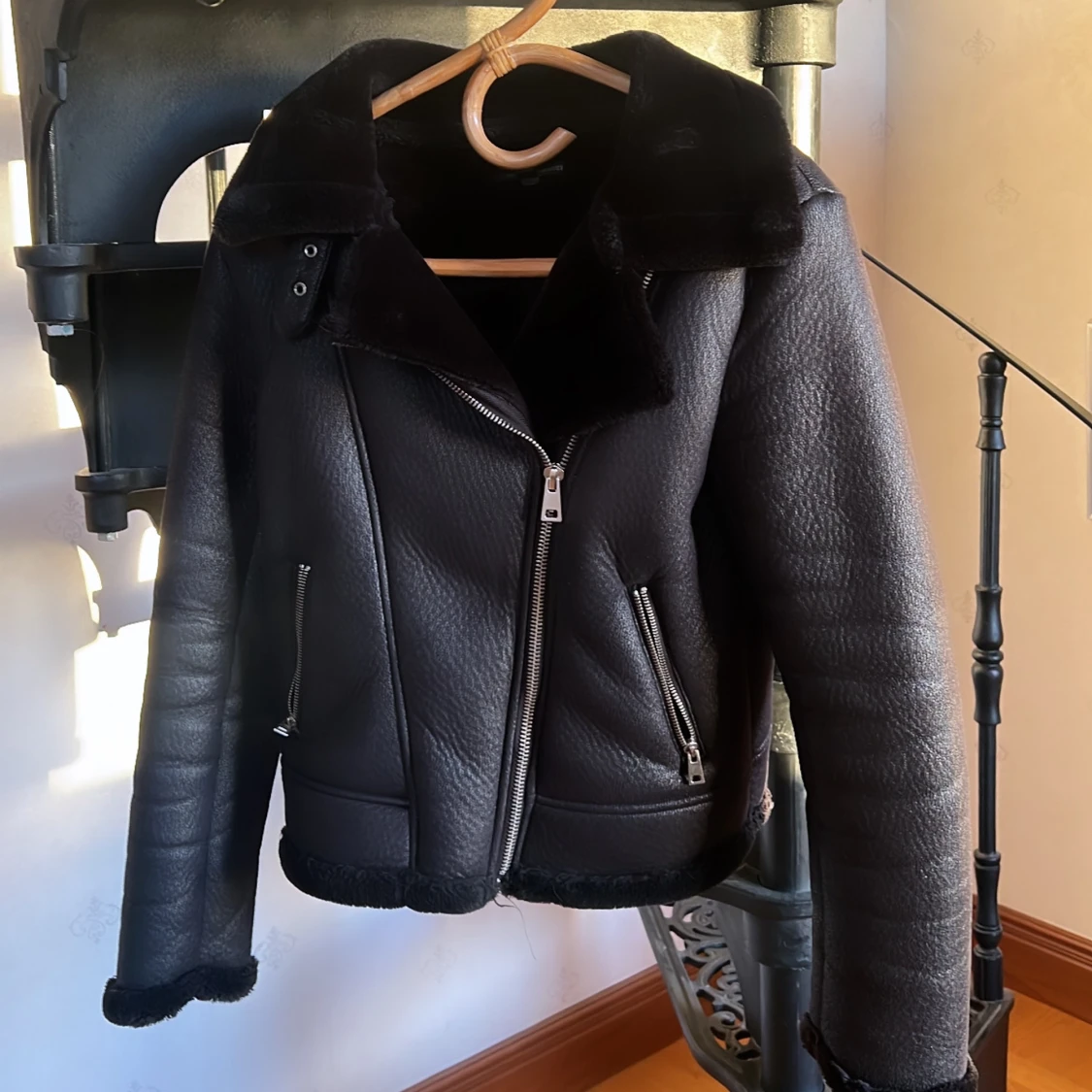 Svart mocka jacka  - 90