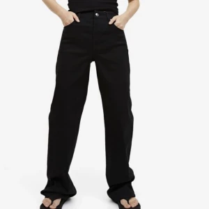 Vida jeans  - Vida byxor i storlek 38, uppsydda så passar dig runt 160cm🦋 hör av er vid minsta intresse eller fundering 🥰