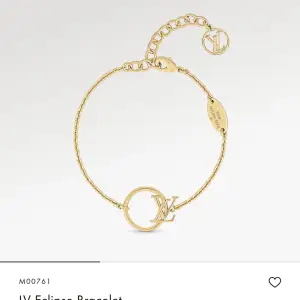 Armband från Louis Vuitton Aldrig använt. Kvitto, kartong och påse finns till. Finns i Sölvesborg  Nypris 4850 kr Mitt pris 4000 kr