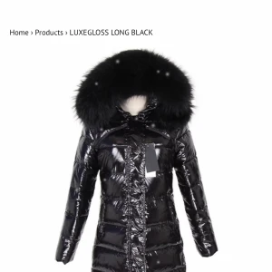 Vinterjacka Luxegloss  - Säljer min luxegloss jacka från Luxeswe då den inte kommit till användning. Den är i strl L men liten i storleken så den passar för storlek S,M. Det är äkta päls och köpte den för 3299kr. Säljer den för 1500kr då jag vill bli av med den.