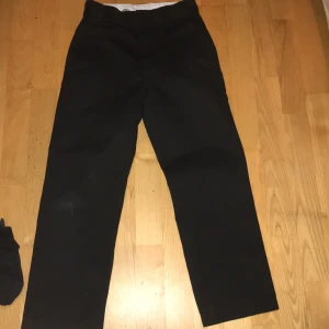 Dickies chinos  - Avdvända ett par gånger
