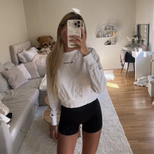 Tröja - Champion tröja i mjukt material🧸 📌 Storlek xs