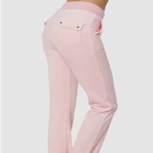 Juicy couture byxor - Helt nya, lapp kvar!💗Är 172, andra bilden är dem på.