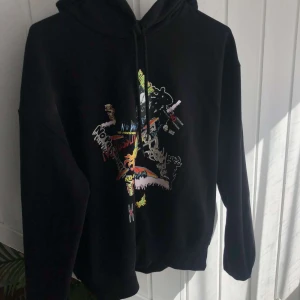 Hoodie - Svart hoodie från Cheap monday 