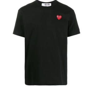 Cdg t-shirt - Cdg tshirt herrmodell🙌🏼 storlek Xl men passar L-M.