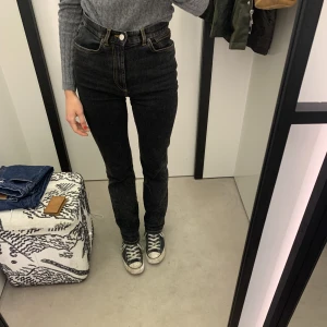 Jeans jeanerica - Jeanerica jeans! Tyvärr förstora säljs i w27 och w28. 900kr/st