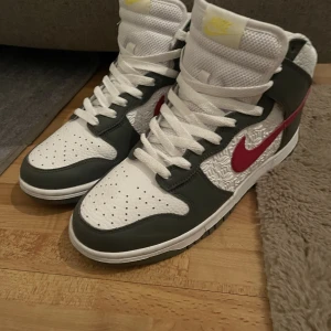 Nike Dunk High Retro - Ny skick