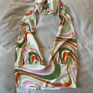 Party top  - I have worn this twice, it is in great shape