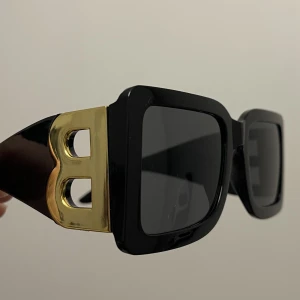 Burberry solglasögon  - Helt ny aldrig använd 