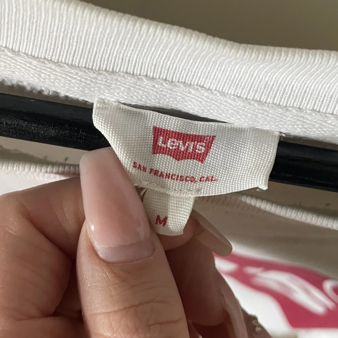 Levi’s sweatshirt - 91