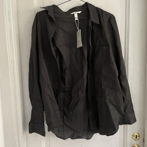 Linneskjorta  - Helt ny från hm