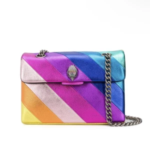 Kurt Geiger väska - Säljer min ASSNYGGA Kurt Geiger väska! Den är helt oanvänd för den har bara inte lyckat komma till använding🥲 så nu får jag släppa taget om den även om den är så jävla snygg.   Orginalpris runt 3000kr.