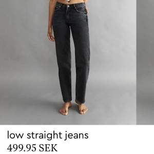 Säljer mina populär low waist jeans från Gina då dom blivit för små. Priset kan diskuteras vid snabb affär!☺️