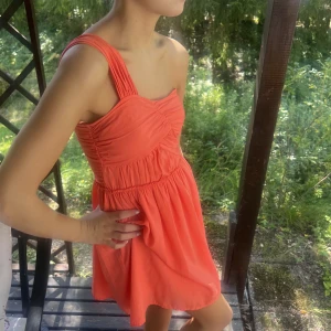 Klänning  - Orange klänning 