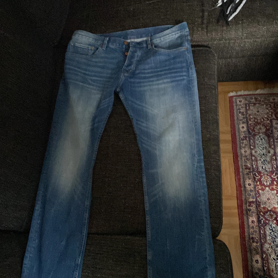Mörkblåa crocker jeans