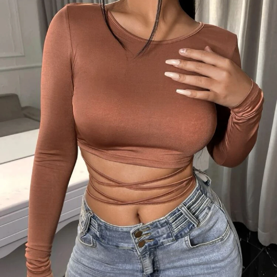 Långärmad Crop-Top med Sexy Rygg - 90