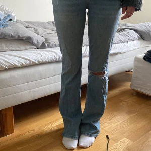 jeans - skitsnygga jeans från gina som tyvärr blivit för små för mig!🩵