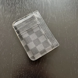Louis Vuitton - Vintage Louis Vuitton plånbok säljes.
