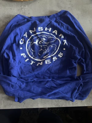 Gymshark tröja - Gymshark legacy tröja i storlek XS. Frakt i postnord blå påse, 45 kr. 