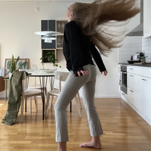 Zara Tailored Pants - Zara tailored pants in graige  Great condition. ✨ Missing the inside button, but I have it loose and will send it with the pants 🧵