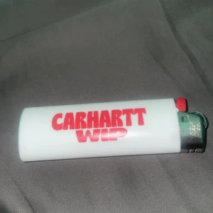 Carhartt tändare - Säljer en fet tändare som man kan ha som accessoar eller vad somhelst egentligen 