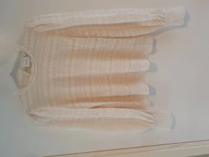 Spetsblus - Oanvänd, superfin! 