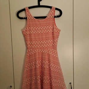 Klänning strl xs - Superbra skick! SOM NY